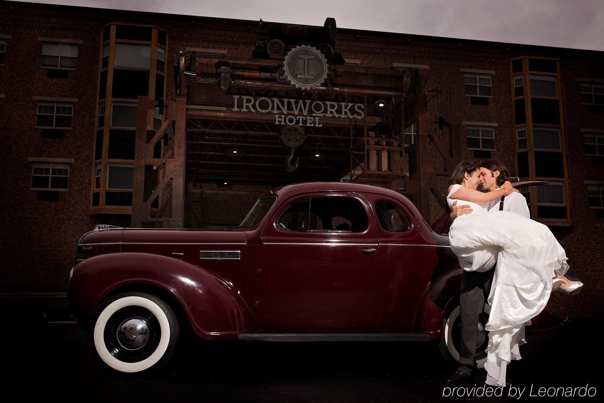 Ironworks Hotel Beloit Exterior photo